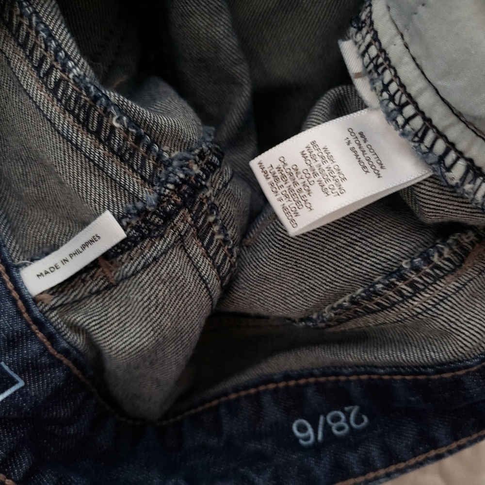 Ann Taylor LOFT blue denim cuffed shorts - Picture 3 of 6